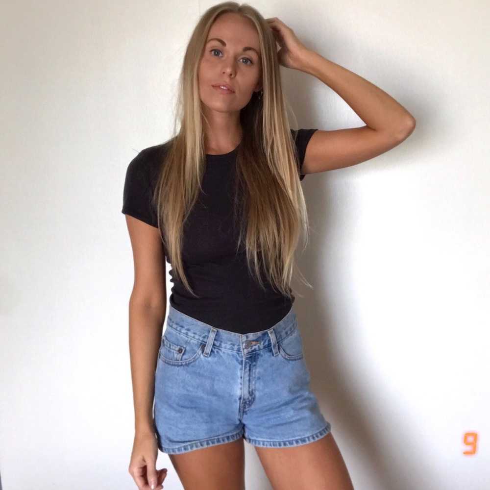 Meet your Posher, Makenzie